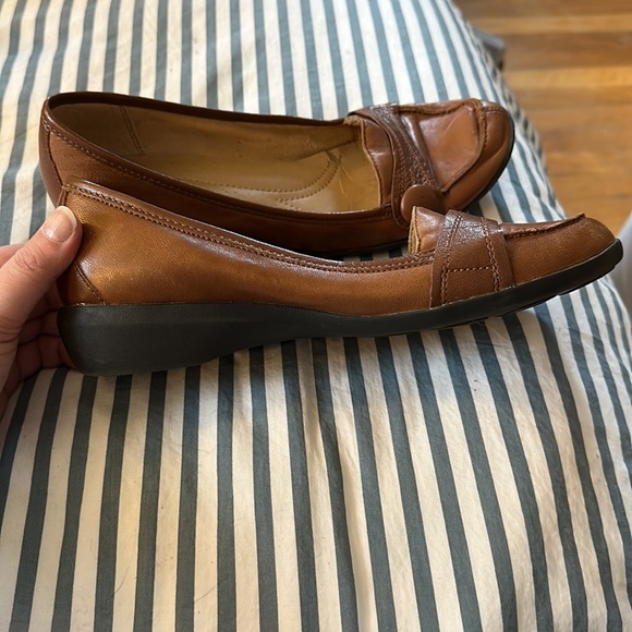 Naturalizer loafers. Rarely worn, stored for last few years. Minor wear shown - Picture 5 of 5